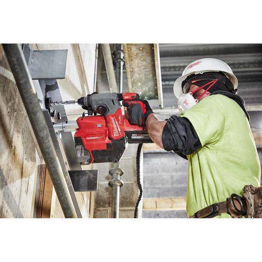 Milwaukee M18 FUEL™ Rotary Hammer 1" SDS Plus with Dust Extractor Kit - Image 6