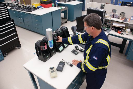 MS Safety Works Galaxy GX2, MS Safety Works ALTAIR Gas Detector 4/4X, 1 Valve, Charging, NA Charger - Image 2