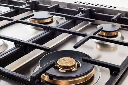 Bertazzoni Heritage Series 48" Matte Black Dual Fuel With Electric Self-Clean Oven Range - Image 3