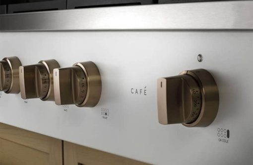 Cafe ADA 48" Matte White Commercial-Style Natural Gas Rangetop With 6 Burners And Griddle - Image 4