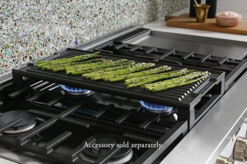 Cafe ADA 36" Stainless Steel Smart Dual-Fuel Commercial-Style Natural Gas Range With 6 Burners - Image 6