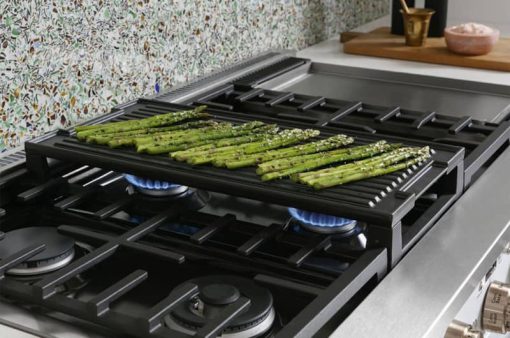 Cafe 48" Matte White Smart Dual-Fuel Commercial-Style Range with 6 Burners and Griddle - Image 14