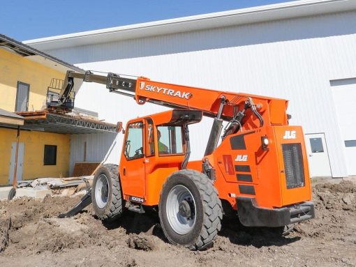 10,000lb/54 Ft. Telehandler - Image 2