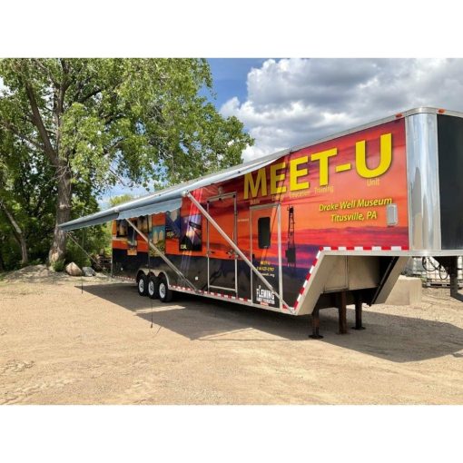 Cargo Express J & L 44' Enclosed Trailer 2009 Used