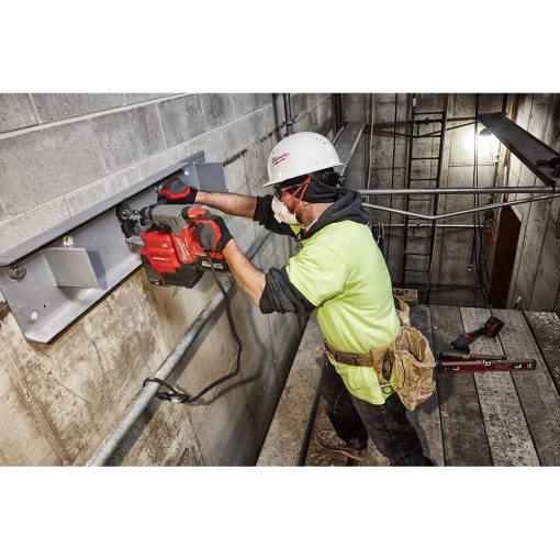 Milwaukee M18 FUEL™ Rotary Hammer 1" SDS Plus with Dust Extractor Kit - Image 5