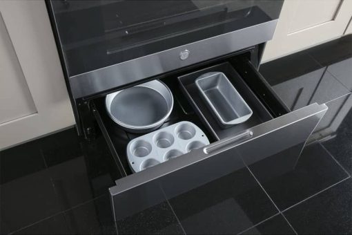 GE ADA 30" Stainless Steel Slide-In Electric Range - Image 10