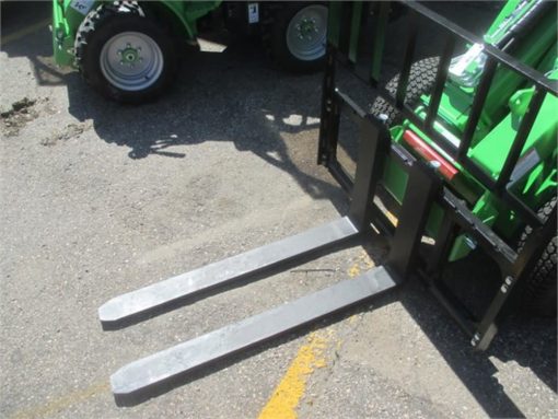 Avant 42" Pallet Fork Attachment CAPF42 - Image 3