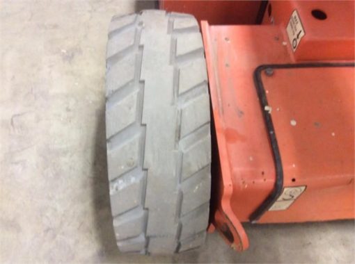 JLG 40' Boom Lift Articulating Electric with Jib E400AJPN - 2011 Used - Image 12