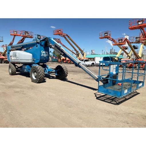 Genie Z135/70 135' Boom Lift Rough Terrain Articulated 600 Lbs 2008 Used