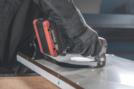 Metabo 18V Metal Shear  16 Gauge Cordless Brushless Bare Tool - Image 4