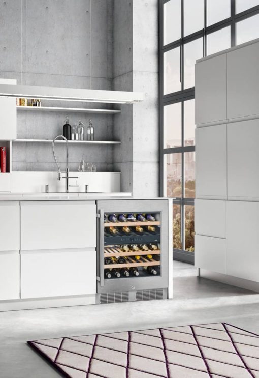 Liebherr 24" Stainless Frame Undercounter Wine Chiller - Image 3