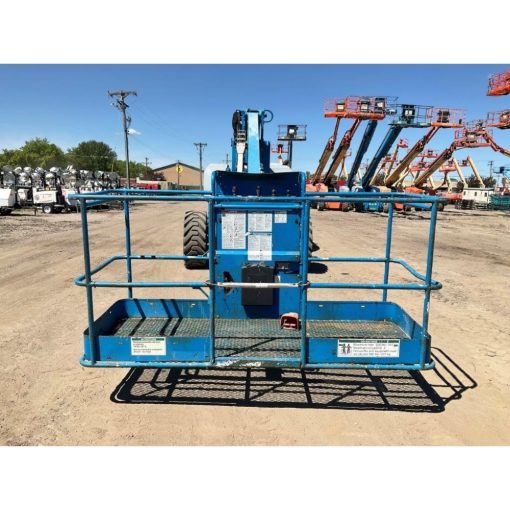 Genie Z135/70 135' Boom Lift Rough Terrain Articulated 600 Lbs 2008 Used - Image 7
