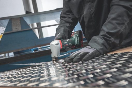 Metabo 18V Metal Shear  16 Gauge Cordless Brushless Bare Tool - Image 5
