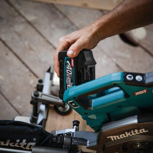 Makita 40V max XGT Dual Bevel Sliding Compound Miter Saw 8 1/2" Brushless Cordless Kit AWS Capable - Image 3