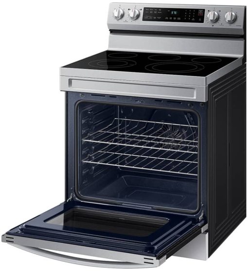 Samsung 6.3 Cu. Ft. Fingerprint Resistant Stainless Steel Smart Freestanding Electric Range With No-Preheat Air Fry & Convection - Image 4