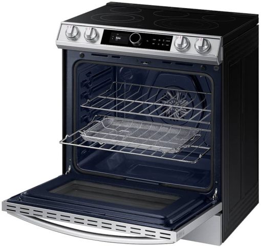 Samsung ADA 6.3 Cu. Ft. Fingerprint Resistant Stainless Steel Slide-In Electric Range - Image 4