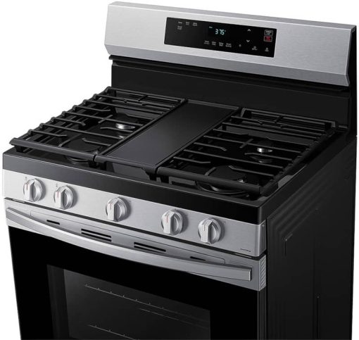 Samsung 6 Cu. Ft. Stainless Steel Smart Freestanding Gas Range With Integrated Griddle - Image 3
