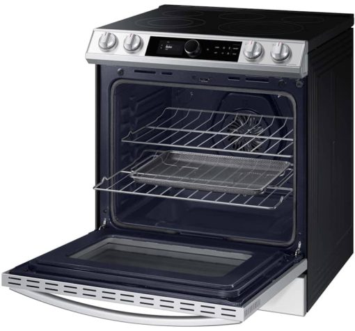 Samsung ADA 6 Cu. Ft. White Glass BESPOKE Smart Slide-In Electric Range With Smart Dial, Air Fry & Wi-Fi - Image 3