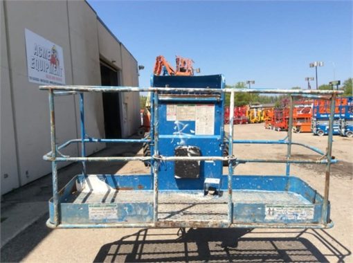 Genie 80' Boom Lift Telescopic S-80X - 2013 Used - Image 2