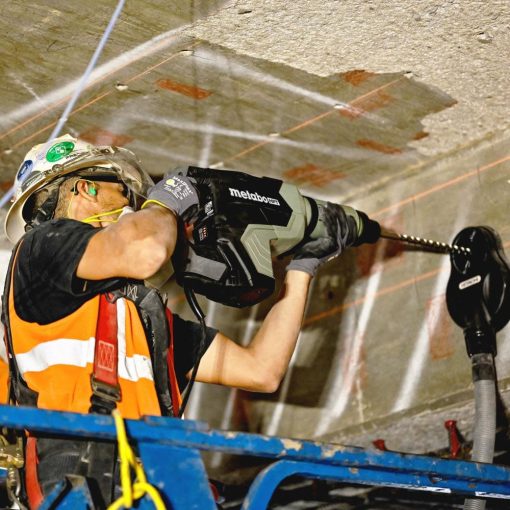 2 -1/16-in AC Brushless, AHB, AC/DC, SDS Max Rotary Hammer - Image 2