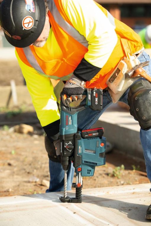 18V EC Brushless SDS-plus® Bulldog™ 1 In. Rotary Hammer Kit with Mobile Dust Extractor and (2) CORE18V Batteries - Image 4
