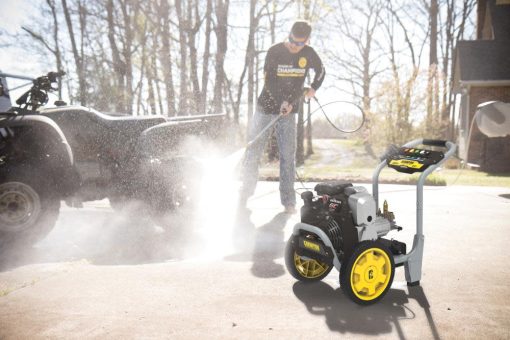 Champion 3200-PSI 2.5-GPM Gas Pressure Washer with Honda Engine - Image 4