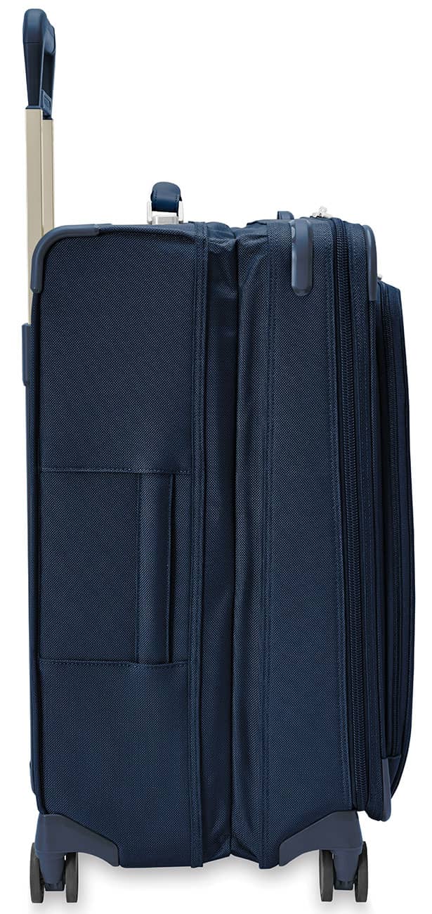 Briggs-and-Riley-Baseline-NVY-M-Exp-Spinner-BLU126CXSP-5-Side-Exp.jpg