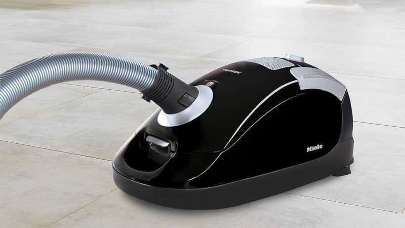 miele-vacuum-C1TURBOTEAM-canister.jpg