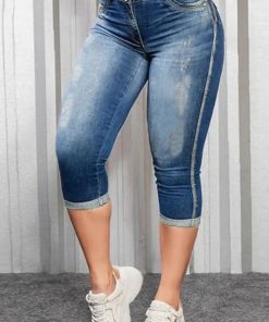 Ripped Roll Up Hem Capris Jeans