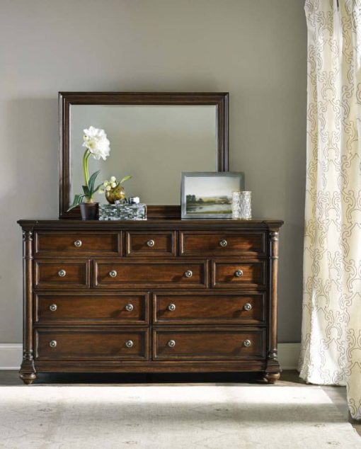 Hooker Furniture Bedroom Leesburg Dresser - Image 2