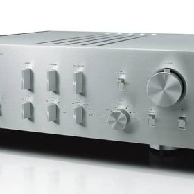 Yamaha Silver Preamplifier - Image 3