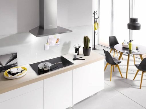 Miele DA 398-7 Classic 30" Stainless Steel Wall Ventilation Hood - Image 2