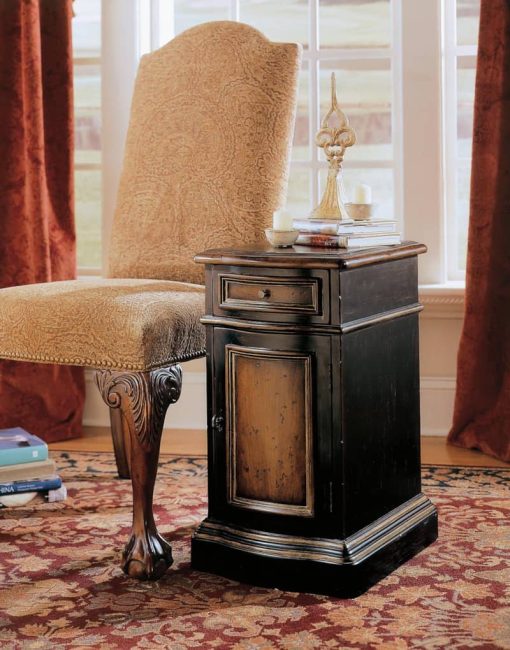 Hooker Furniture Living Room Preston Ridge Hall Chest - Image 2