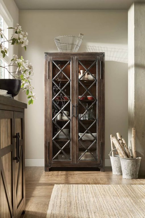 Hooker Furniture Roslyn County Dark Walnut Bunching Display Cabinet - Image 3