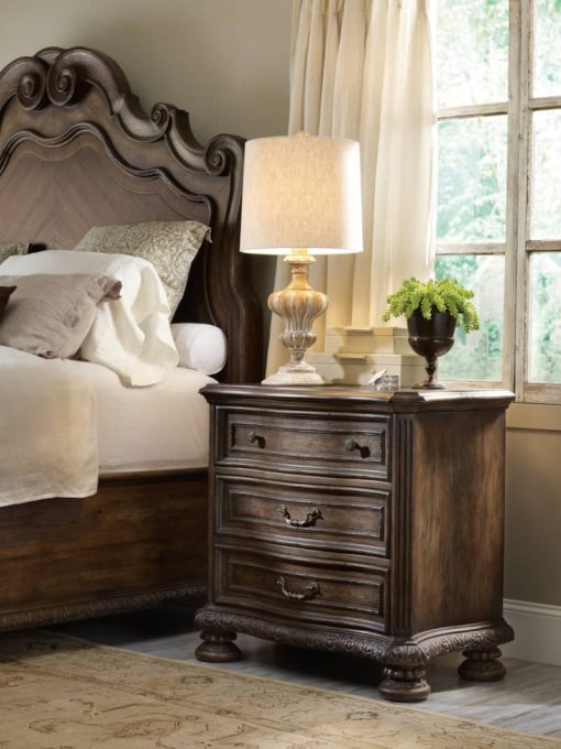 Hooker Furniture Rhapsody Three Drawer Nightstand - Image 3