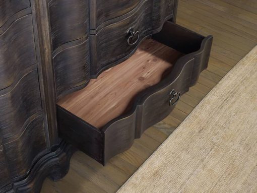 Hooker Furniture Corsica Dark Eight Drawer Dresser - Image 3