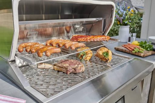 Coyote 28" Stainless Steel Built-In Pellet Grill - Image 3