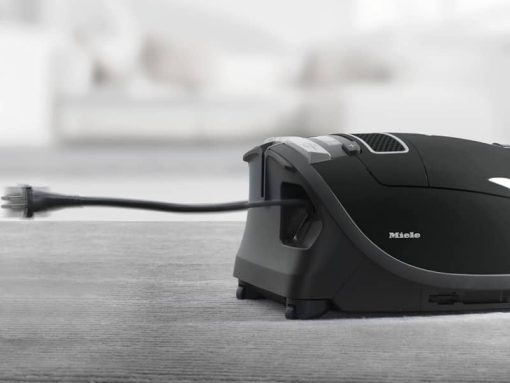 Miele Complete C3 Kona Powerline Black Canister Vacuum - Image 3