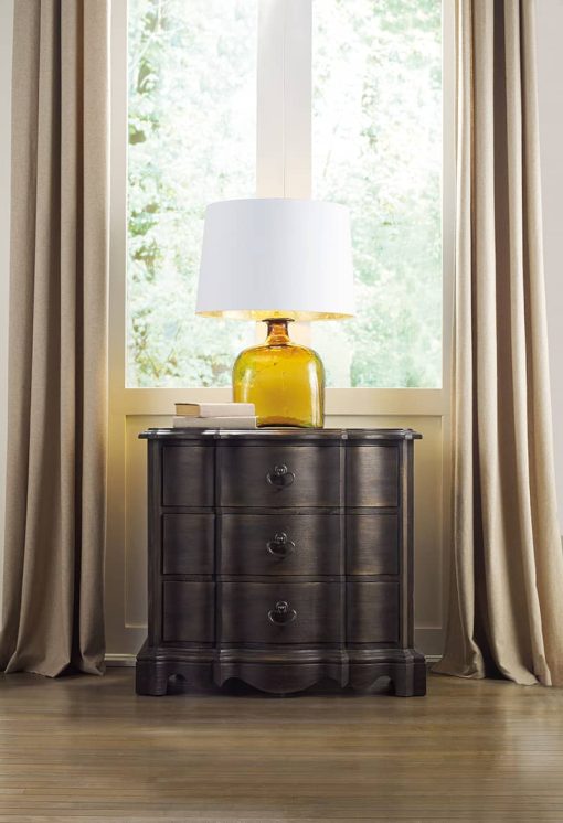 Hooker Furniture Corsica Dark Three Drawer Nightstand - Image 4