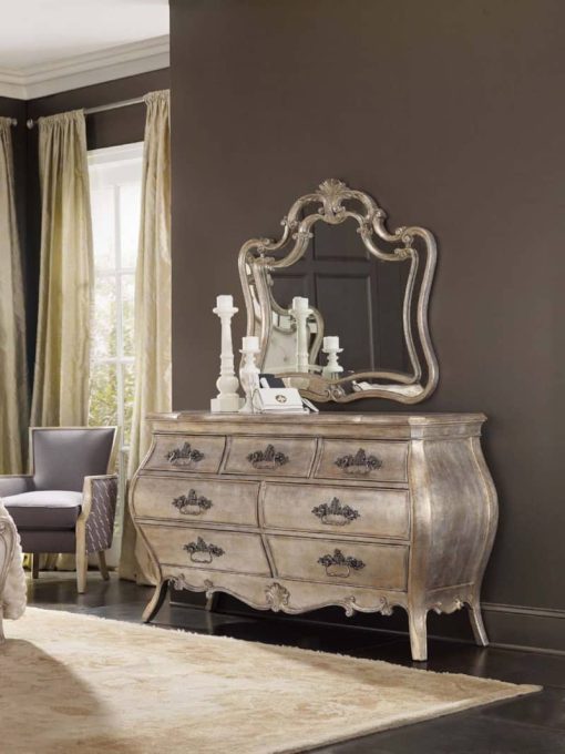 Hooker Furniture Bedroom Sanctuary Dresser - Image 4