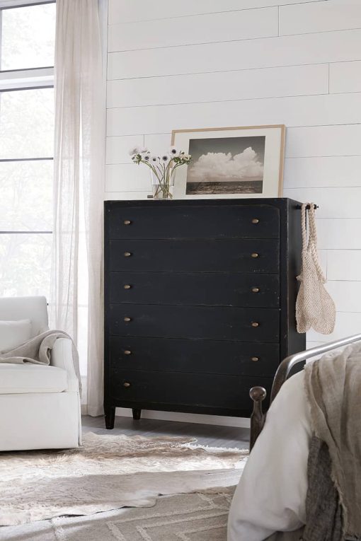 Hooker Furniture Bedroom Ciao Bella Six-Drawer Chest - Image 4