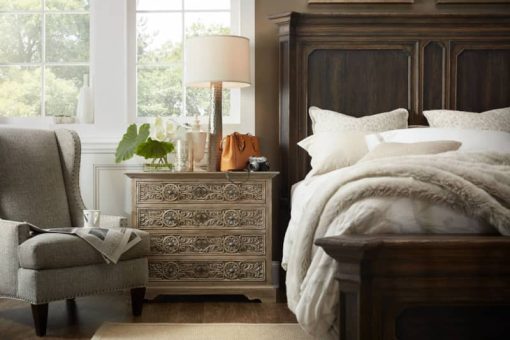 Hooker Furniture Bedroom Woodcreek King Mansion Bed - Image 4