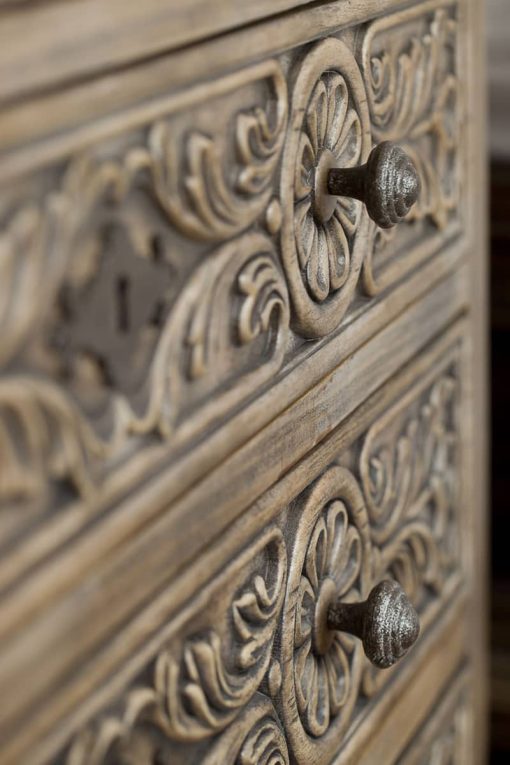 Hooker Furniture Hill Country Floresville Bachelors Chest - Image 4