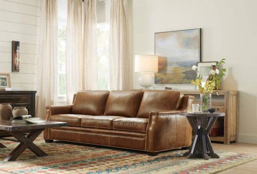 Hooker Furniture Roslyn County Dark Walnut Round Lamp Table - Image 5
