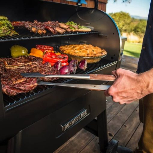 Traeger Ironwood 885 Black Wood Pellet Grill - Image 5