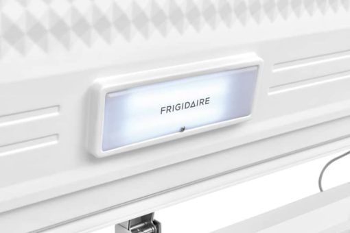 Frigidaire 19.8 Cu. Ft. White Garage Ready Chest Freezer - Image 6