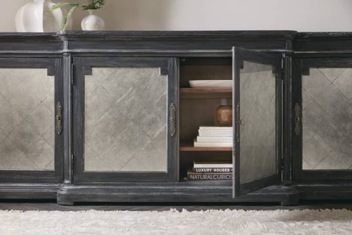Hooker Furniture Living Room Woodlands Four-Door Credenza - Image 7