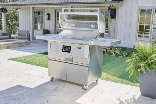Coyote 36" Stainless Steel Freestanding Pellet Grill - Image 7