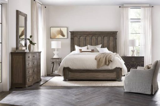 Hooker Furniture Bedroom Woodlands Twelve-Drawer Dresser - Image 9