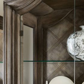 Hooker Furniture Dining Room Woodlands Display Cabinet - Image 10
